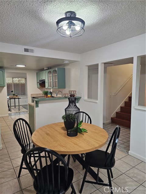 Detail Gallery Image 5 of 21 For 4785 Larwin Ave, Cypress,  CA 90630 - 4 Beds | 2/1 Baths