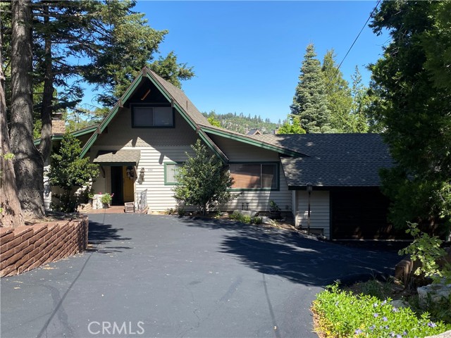 Detail Gallery Image 3 of 41 For 486 Pyramid Dr, Lake Arrowhead,  CA 92352 - 3 Beds | 2 Baths