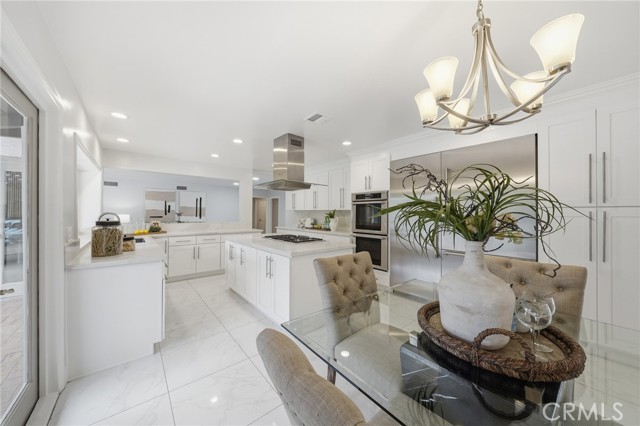 Detail Gallery Image 33 of 68 For 900 Paloma Pl, Fullerton,  CA 92835 - 6 Beds | 3/1 Baths