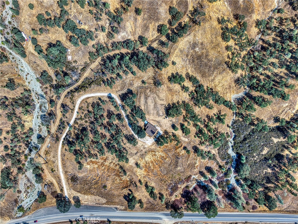 https://media.crmls.org/medias/18236327-86ef-4fae-b547-cd194d7bf9d5.jpg?preset=X-Large