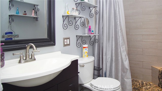 Detail Gallery Image 24 of 48 For 911 E Evergreen Ave, Santa Maria,  CA 93454 - 4 Beds | 2 Baths