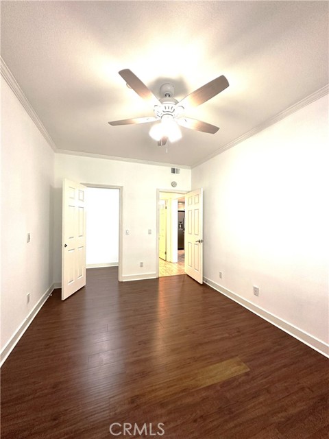 Detail Gallery Image 8 of 18 For 11630 Warner #414,  Fountain Valley,  CA 92708 - 2 Beds | 1/1 Baths