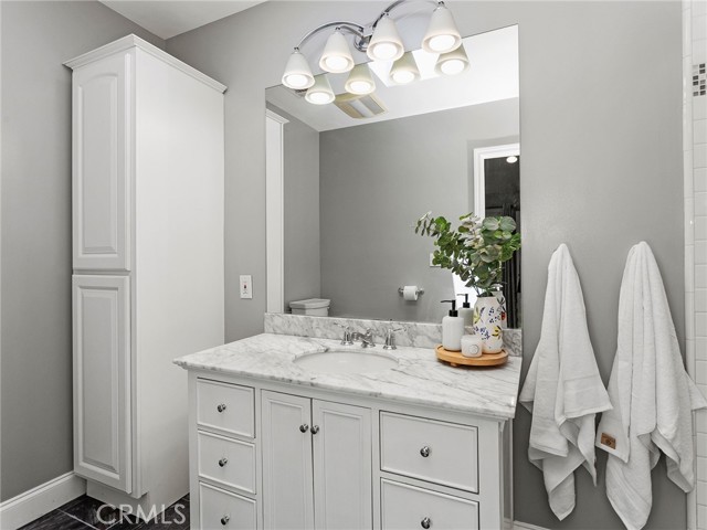 3828 2nd Avenue, La Crescenta CA: https://media.crmls.org/medias/1825c91c-d1de-4d40-8717-19fd9813aeac.jpg