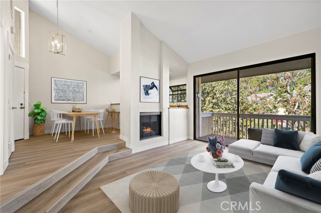 Front Image Thumbnail for CROC26024391