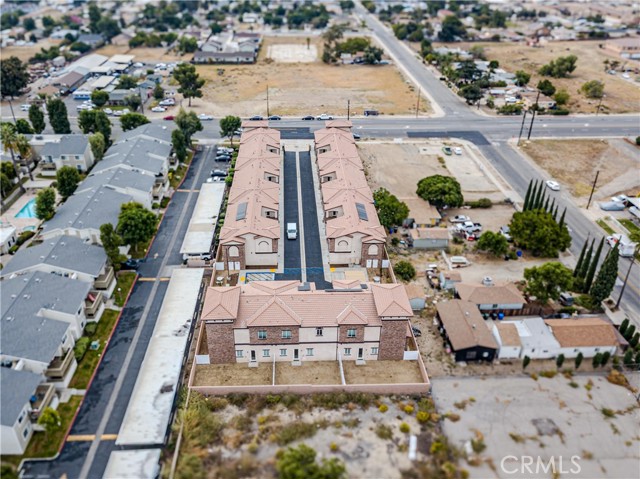 Detail Gallery Image 12 of 41 For 16534 Arrow Bld, Fontana,  CA 92335 - – Beds | – Baths