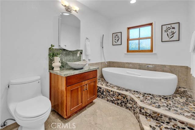 3032 Ostrom, Long Beach CA: https://media.crmls.org/medias/18268f4b-704e-4c43-bdb2-794e6b6e900e.jpg