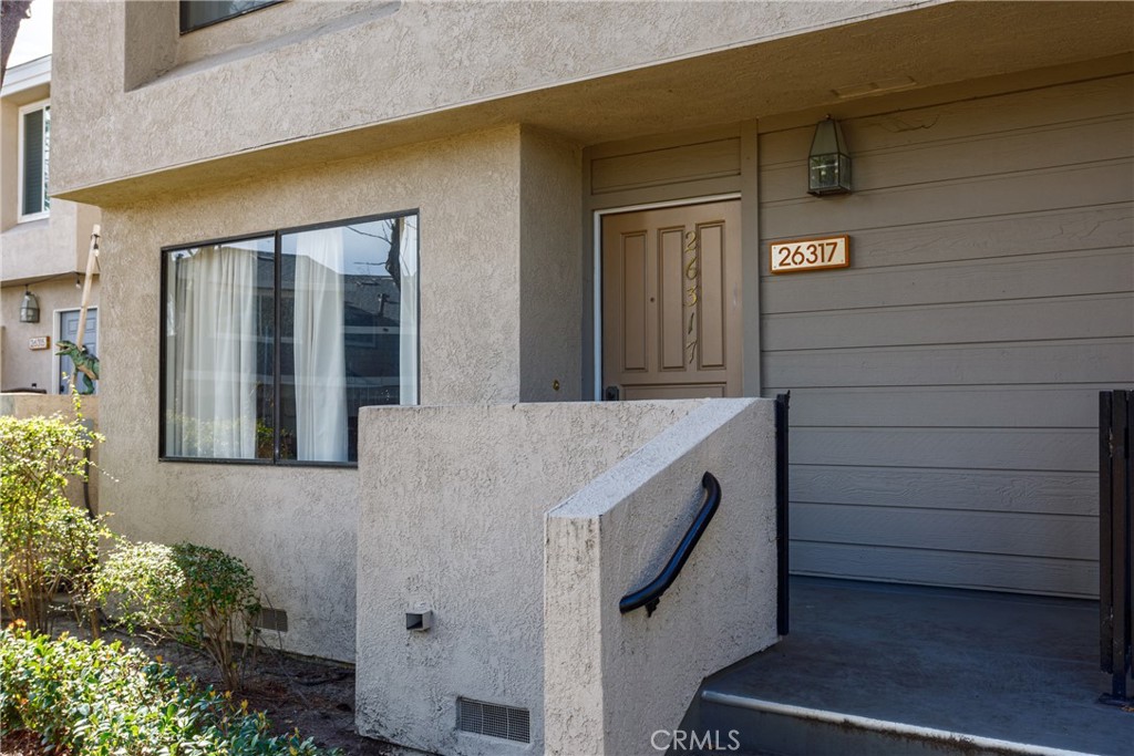 26317 W Grove Circle 40, Lake Forest, CA 92630