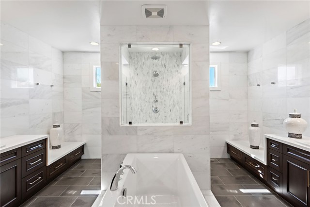 Detail Gallery Image 31 of 52 For 50 Cooper, Lake Forest,  CA 92630 - 5 Beds | 5/1 Baths