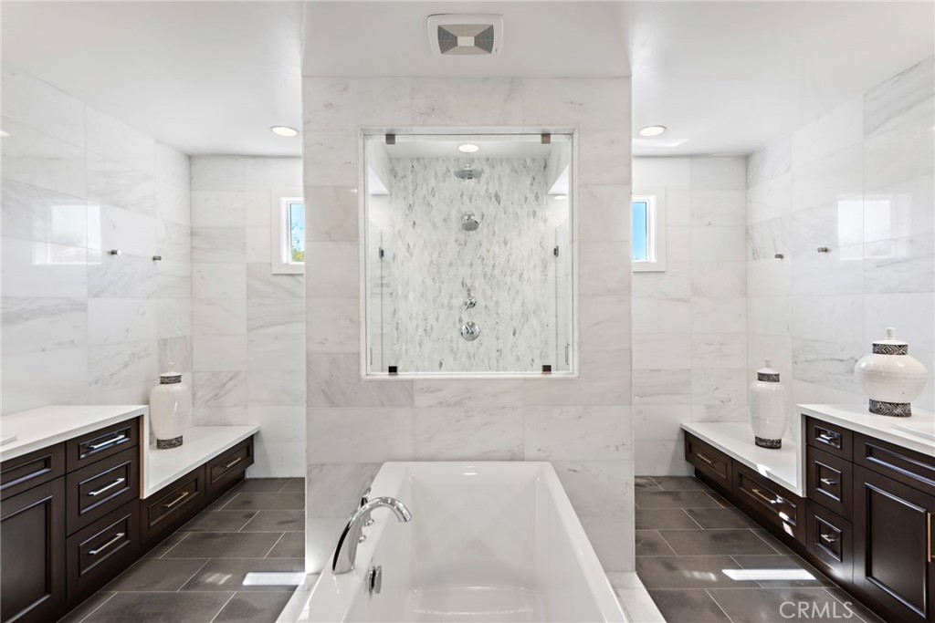 1828babd 166f 4ee1 989b 174171a49cd6