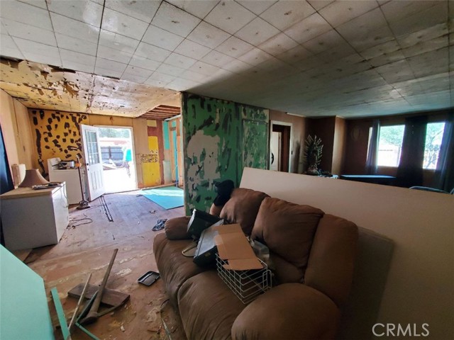 Detail Gallery Image 8 of 17 For 14241 Warmington, Blythe,  CA 92225 - 2 Beds | 1 Baths