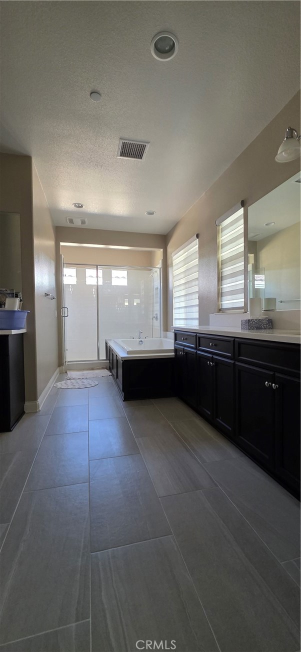 17052 Estoril Street, Chino Hills CA: https://media.crmls.org/medias/18295183-be4a-4ee5-9a21-ec626dcfb4ce.jpg