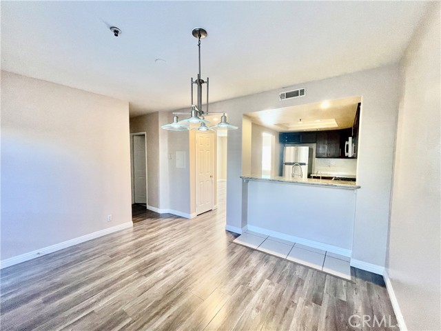 Detail Gallery Image 11 of 22 For 38 N Bonnie #7,  Pasadena,  CA 91106 - 2 Beds | 2/1 Baths