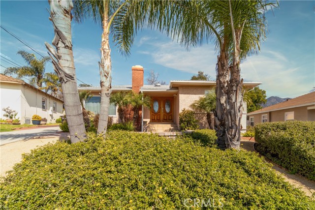 Detail Gallery Image 4 of 42 For 3341 Thelma, La Crescenta,  CA 91214 - 3 Beds | 3 Baths