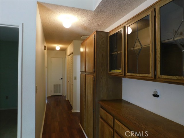 Detail Gallery Image 10 of 23 For 14323 Winchester, Mojave,  CA 93501 - 3 Beds | 2 Baths