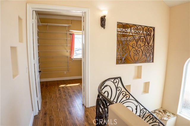 4622 W 131st Street, Hawthorne CA: https://media.crmls.org/medias/182cd9fc-e020-4bfb-9163-f223ebfd9367.jpg