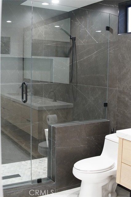 Detail Gallery Image 17 of 36 For 7127 Forest Hills Rd, West Hills,  CA 91307 - 4 Beds | 4/1 Baths