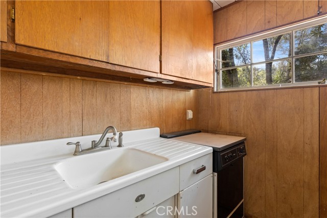 Detail Gallery Image 14 of 45 For 2695 Oakhurst Ave, Clearlake,  CA 95422 - 2 Beds | 1/1 Baths