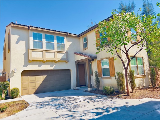 Detail Gallery Image 3 of 49 For 3172 E Mount Rainier Dr, Ontario,  CA 91762 - 4 Beds | 3 Baths