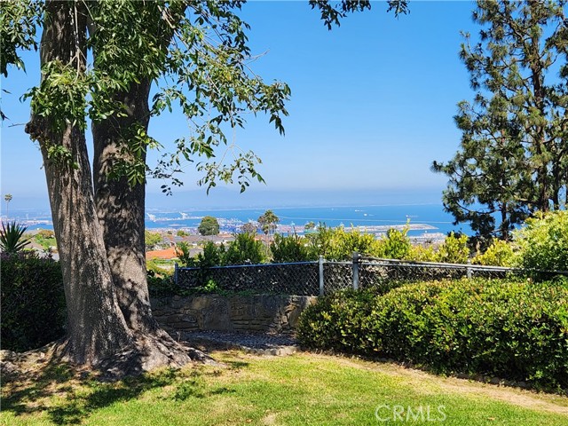 2817 San Ramon Drive, Rancho Palos Verdes CA: https://media.crmls.org/medias/182e9a69-b992-4398-83ba-21967bf78cdf.jpg