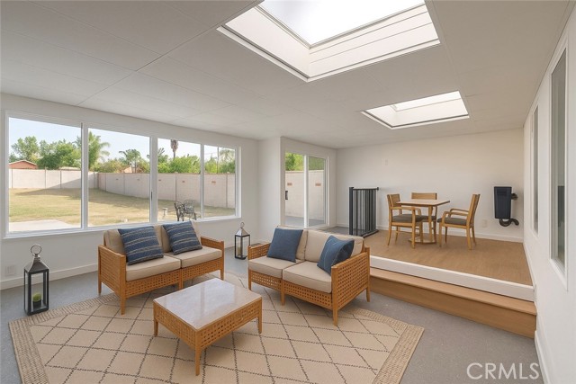 11432 REVA DR, Garden Grove CA: https://media.crmls.org/medias/182e9be7-f141-475d-ba09-22f3c8a8359b.jpg