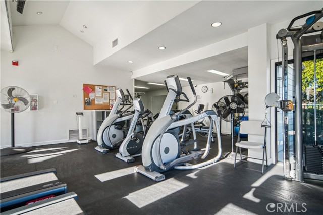 Detail Gallery Image 43 of 52 For 22235 Vista Verde Dr, Lake Forest,  CA 92630 - 2 Beds | 2/1 Baths