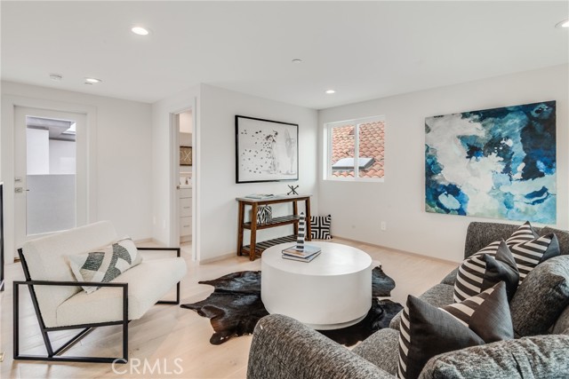 2601 Ruhland Avenue, Redondo Beach, California 90278, 5 Bedrooms Bedrooms, ,6 BathroomsBathrooms,Residential,Sold,Ruhland,SB22076480