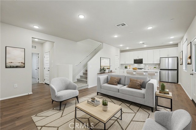 Front Image Thumbnail for CRSW26018932