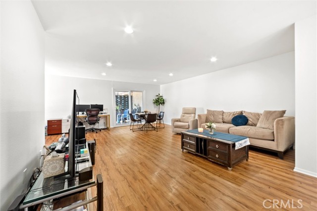 Detail Gallery Image 4 of 40 For 3939 N Virginia #312,  Long Beach,  CA 90807 - 2 Beds | 2 Baths