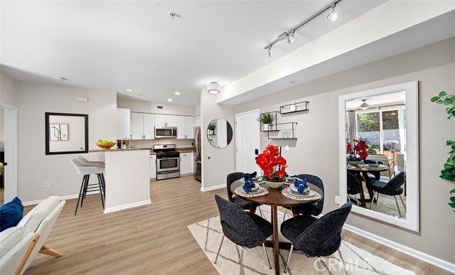 1801 E Katella Avenue, Anaheim CA: https://media.crmls.org/medias/1830ab07-ae0d-45b2-a841-88af7de1be88.jpg