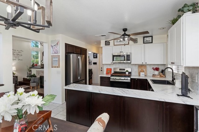 851 Blossomcreek Lane, Corona CA: https://media.crmls.org/medias/1830dcdd-656b-4325-acfd-8cf8bea7f5b7.jpg