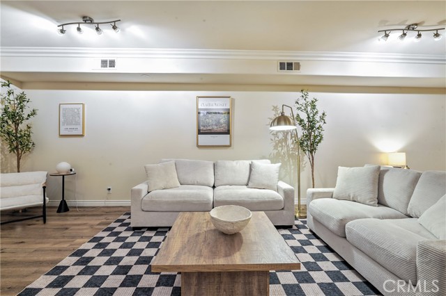 Detail Gallery Image 23 of 53 For 5805 Monterey Rd, Los Angeles,  CA 90042 - 3 Beds | 2/1 Baths