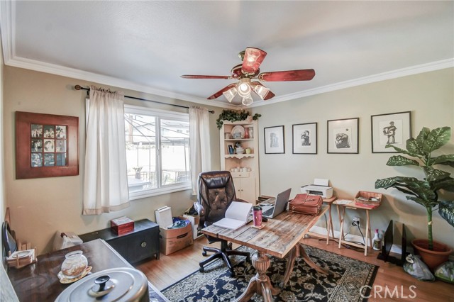 Detail Gallery Image 21 of 50 For 2401 E Avalon, Santa Ana,  CA 92705 - 5 Beds | 3 Baths