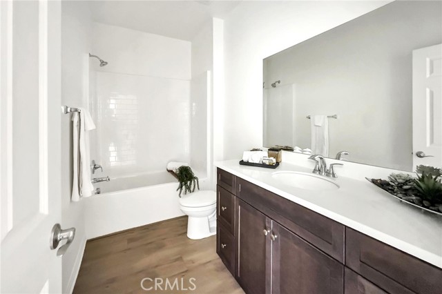 Detail Gallery Image 32 of 58 For 4884 Sicily, Lake Elsinore,  CA 92530 - 3 Beds | 2 Baths