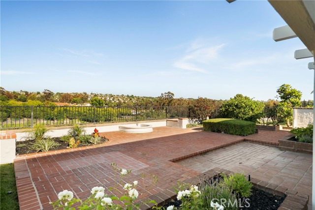 Detail Gallery Image 32 of 39 For 24362 via Santa Clara, Mission Viejo,  CA 92692 - 4 Beds | 3/1 Baths