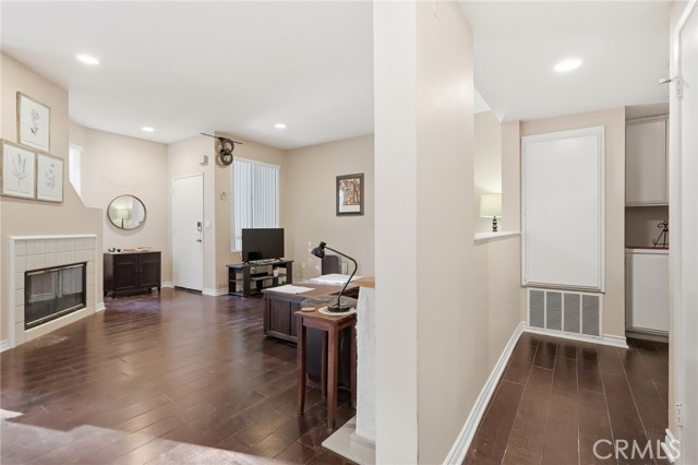 Detail Gallery Image 11 of 39 For 1441 Brett #136,  San Pedro,  CA 90732 - 2 Beds | 2/1 Baths