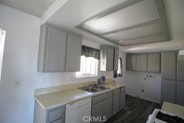 Detail Gallery Image 7 of 21 For 1504 Solana Ct, Barstow,  CA 92311 - 3 Beds | 2 Baths