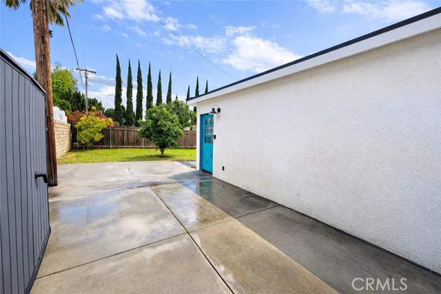 Detail Gallery Image 9 of 13 For 17034 Stagg St, Van Nuys,  CA 91406 - 0 Beds | 1 Baths