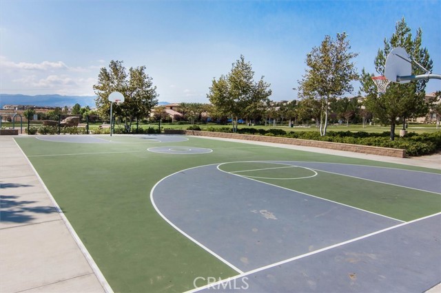 Detail Gallery Image 44 of 58 For 28771 Calle De La Paz, Valencia,  CA 91354 - 3 Beds | 2/1 Baths