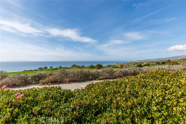 3200 La Rotonda, Rancho Palos Verdes, California 90275, 2 Bedrooms Bedrooms, ,2 BathroomsBathrooms,Residential,Sold,La Rotonda,SB23012248