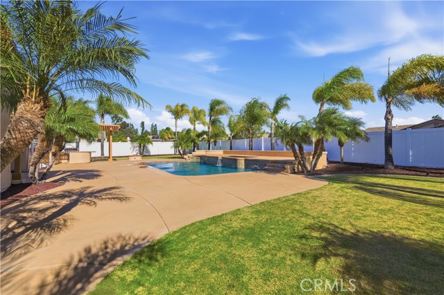 Detail Gallery Image 16 of 43 For 41732 Mesquite Ln, Murrieta,  CA 92562 - 4 Beds | 2/1 Baths