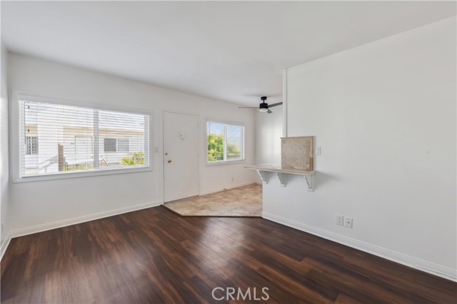 Detail Gallery Image 7 of 16 For 20917 Amie Ave #17,  Torrance,  CA 90503 - 1 Beds | 1 Baths