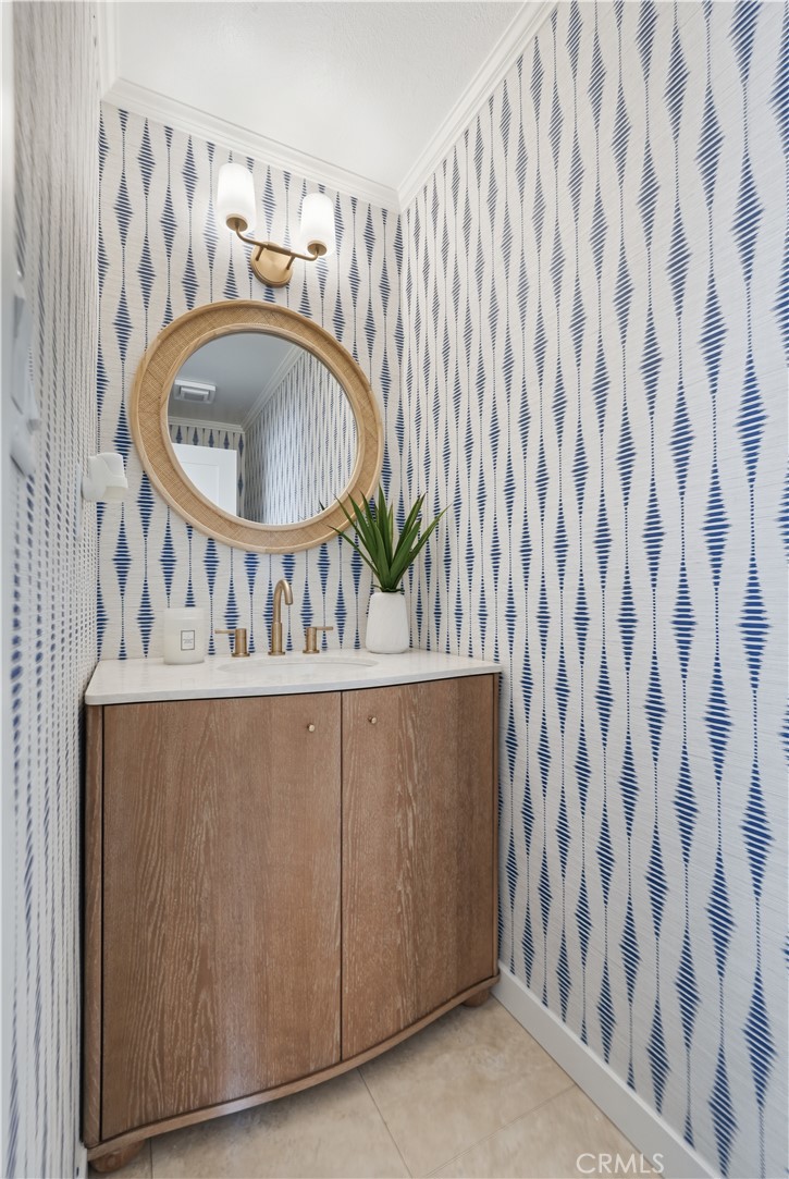 https://media.crmls.org/medias/1837ff30-d52e-4dae-bbed-56e625438438.jpg?preset=X-Large