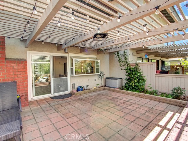 Detail Gallery Image 23 of 29 For 6587 E via Fresco, Anaheim Hills,  CA 92807 - 3 Beds | 3 Baths