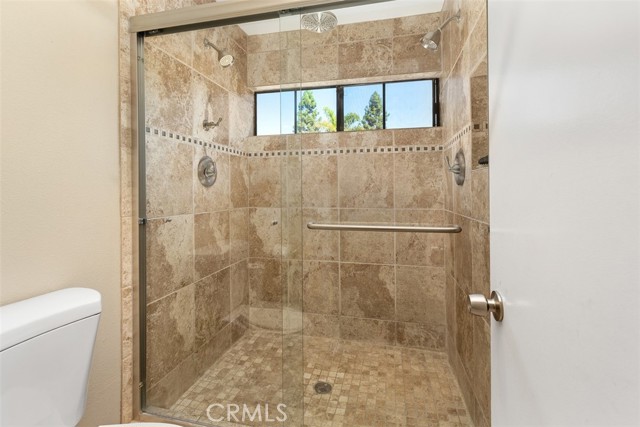 Detail Gallery Image 20 of 31 For 3935 Caminito Silvela, San Diego,  CA 92122 - 3 Beds | 2 Baths