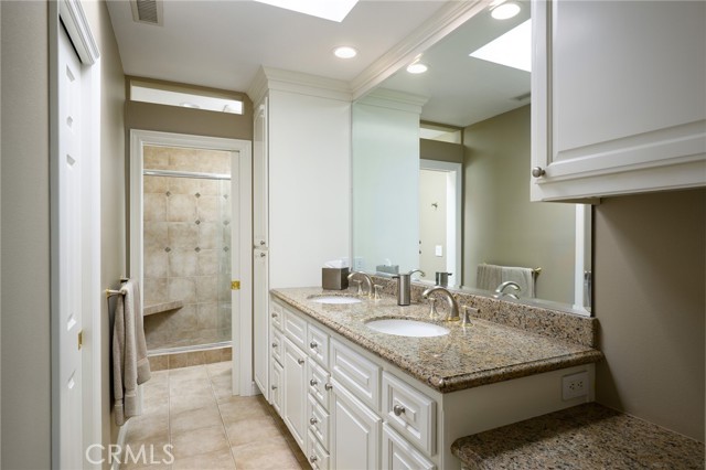 9642 James Circle, Villa Park CA: https://media.crmls.org/medias/1839fb47-49a8-4781-b928-bed7301a4ea1.jpg