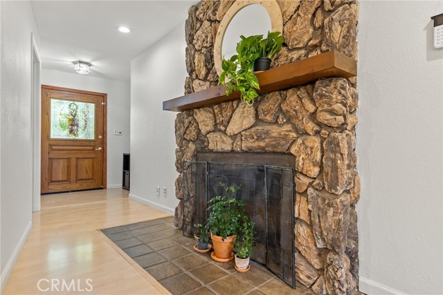 Detail Gallery Image 3 of 32 For 5 Amber Way, Chico,  CA 95926 - 3 Beds | 2 Baths