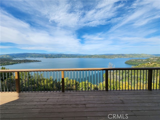 Detail Gallery Image 8 of 52 For 9418 Fairway Dr, Kelseyville,  CA 95451 - 3 Beds | 3 Baths