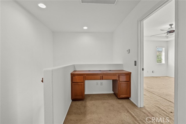 29513 Blake Way, Canyon Country CA: https://media.crmls.org/medias/183ce3c9-83b0-4ad1-b847-4e84231261c2.jpg