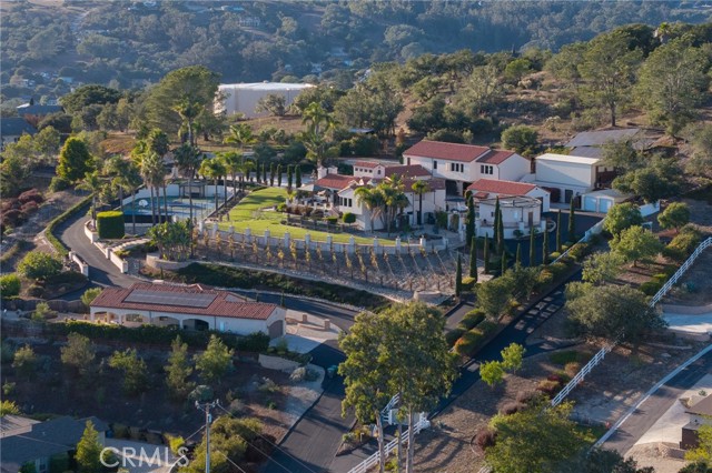 515 Windermere Lane, Arroyo Grande CA: https://media.crmls.org/medias/183d0699-fda6-4e6e-8c4c-ec5b30f34fb7.jpg