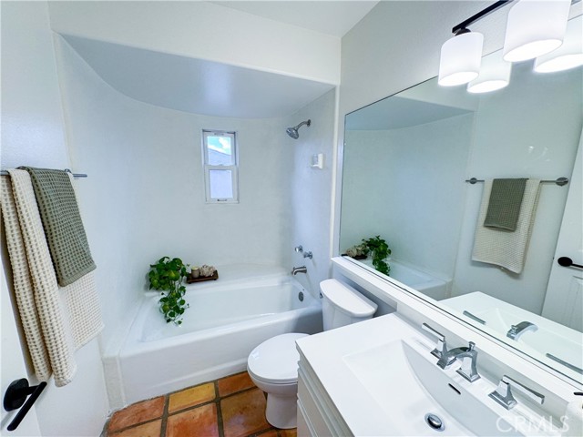 Upstairs Hallway Full Bathroom Upstairs Hallway Full Bathroom